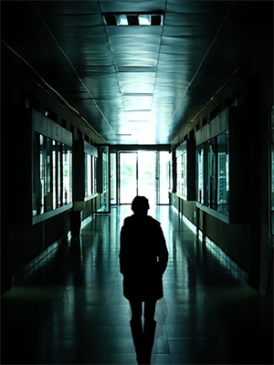 年迈的老公要和女保姆重返青春小说，年迈的老公要和女保姆重返青春免费阅读